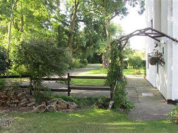Wickham House Bed and Breakfast Cornisholme Esterno foto