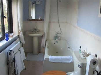Wickham House Bed and Breakfast Cornisholme Esterno foto